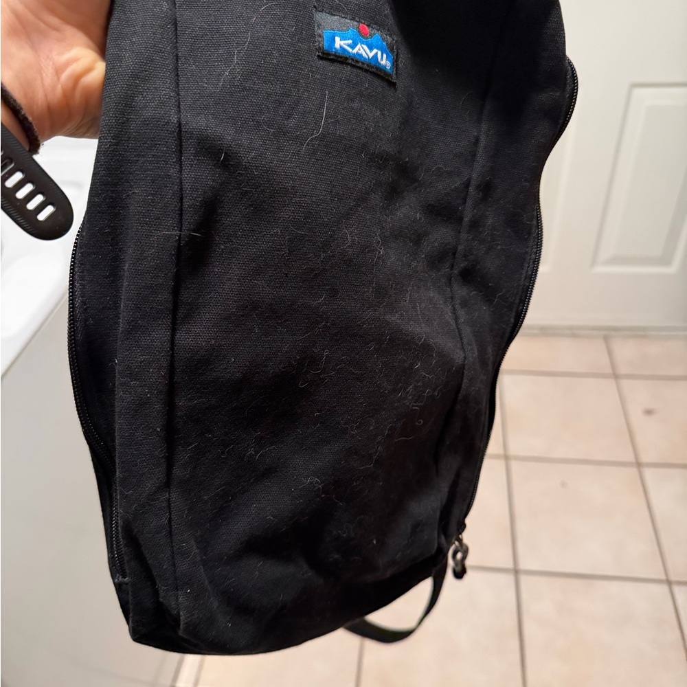 Kavu Switch Swinger Sling Back Crossbody Bag